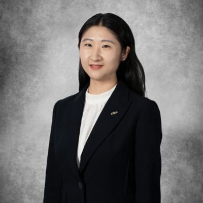 Betsy Zhang from Maxwell & Co