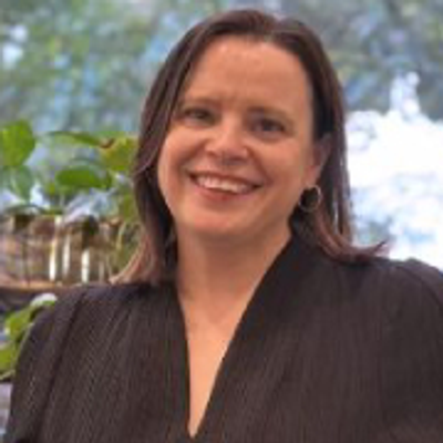 Veronica McFadden from GEM Property Marketing Pty Ltd T/as Emerald Conveyancing