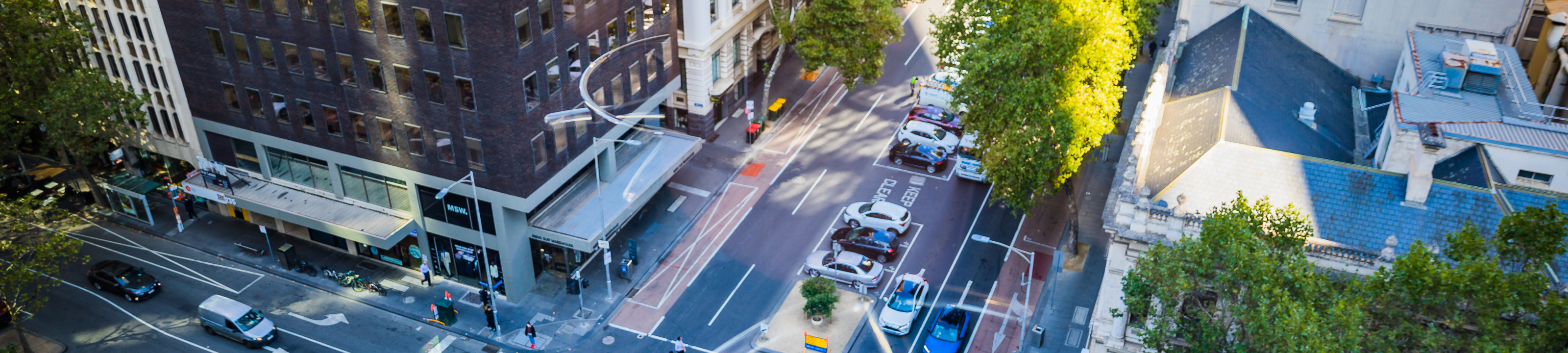 Leslie Family Law cover