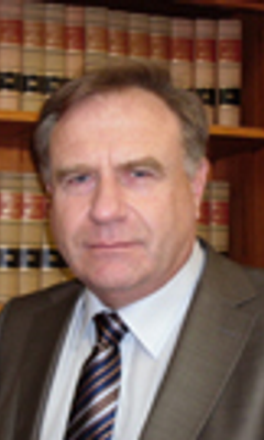 Christopher Bowen