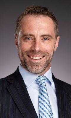 Chris Lillie